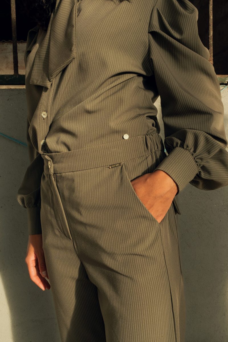 CAMISA E CALÇA - Image 4