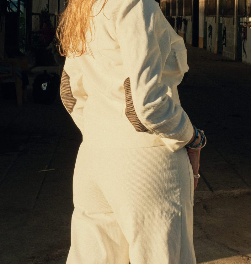 CASACO CURTO E CALÇA - Image 3